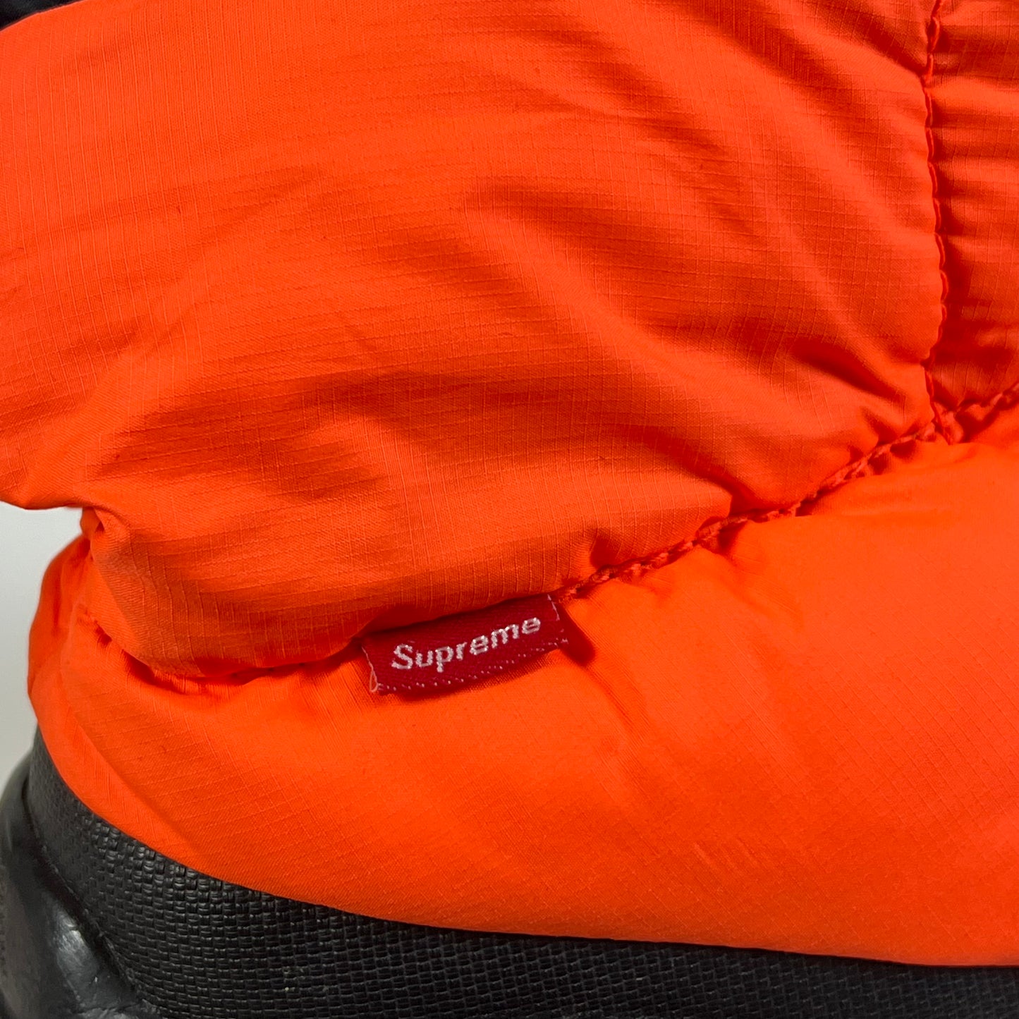 Supreme x The North Face Nuptse Bootie USED